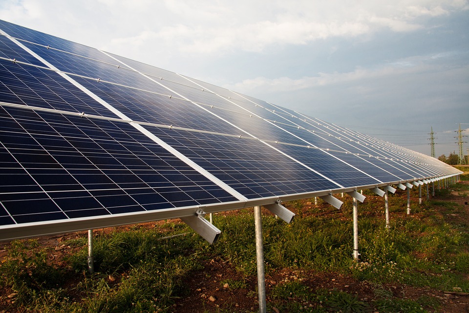 The Future is Bright: How Solar Panels are Revolutionizing Renewable Energy