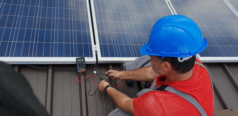 The Growing Trend of Solar Installation: Benefits and Considerations