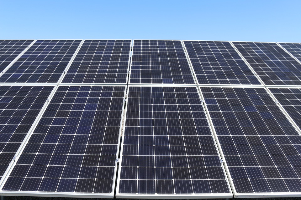 How Advancements in Solar Panel Technology are Revolutionizing Energy Efficiency